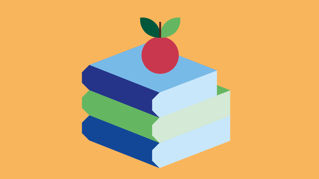 Hög med böcker med ett äpple på toppen